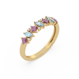 Złoty pierścionek z topazami błękitnymi, rodlitami i brylantami