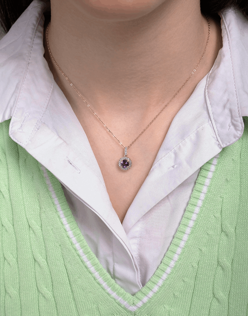 Królewski Wisiorek z Okrągłym Ametystem - Venetia Jewels - 14K złoto z brylantami