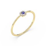 Pierścionek z Niebieskim Szafirem i Brylantami