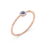 Pierścionek z Niebieskim Szafirem i Brylantami