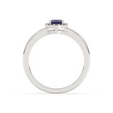 Pierścionek z Owalnym Szafirem i Brylantami