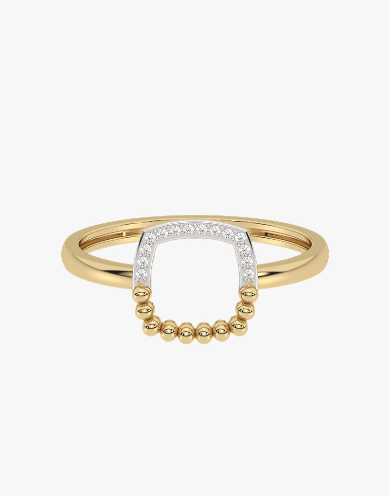 Nowoczesny złoty pierścionek z brylantami o unikalnym kształcie, idealny na każdą okazję