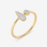 Otwarty pierścionek z brylantami w złotej oprawie z nowoczesnym designem