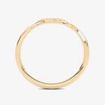 Spleciony pierścionek z brylantami w złotej oprawie, elegancka biżuteria od Venetia Jewels