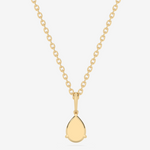 Złoty naszyjnik z zawieszką z brylantem łezka, elegancki dodatek do codziennych stylizacji