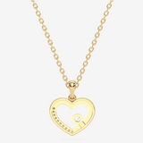 Złota zawieszka serce z brylantami na delikatnym łańcuszku, idealna na prezent dla ukochanej osoby