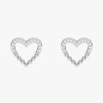 Złote kolczyki z brylantem w kształcie serca z połyskującymi detalami