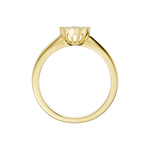 Złoty pierścionek z brylantami od Venetia Jewels z eleganckim wzorem i unikalnym wykończeniem