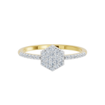 Złoty pierścionek z brylantami w kształcie heksagonu, elegancka biżuteria od Venetia Jewels