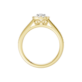 Złoty pierścionek z brylantami od Venetia Jewels z eleganckim, subtelnym wzornictwem