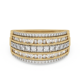 Złoty pierścionek z brylantami z trzema rzędami błyszczących diamentów w eleganckim designie