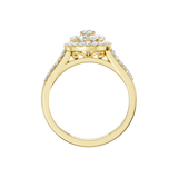 Złoty pierścionek z brylantami od Venetia Jewels z eleganckim wzorem i błyszczącymi detalami