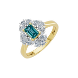 Złoty pierścionek z topazem i diamentami w eleganckim wzornictwie, idealny na wyjątkowe okazje