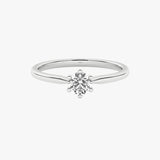 Złoty pierścionek zaręczynowy z brylantem od Venetia Jewels, elegancki i klasyczny design