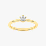 Złoty pierścionek zaręczynowy z brylantem od Venetia Jewels z delikatnym i eleganckim designem