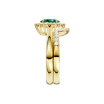 Złoty pierścionek ze szmaragdem i brylantami od Venetia Jewels, elegancki design z wyrafinowanymi detalami