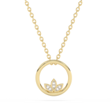 Złota zawieszka z lotosem na łańcuszku, ozdobiona kryształkami dla eleganckiego stylu