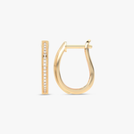 Złote kolczyki z brylantami o nowoczesnym designie, idealne na każdą okazję