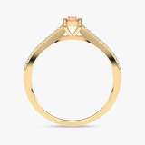 Pierścionek z morganitem i brylantami w złotej oprawie, elegancki i wyjątkowy dla każdej okazji