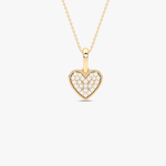 Wisiorek serce z brylantami na złotym łańcuszku dla eleganckiego stylu