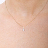 Zawieszka łezka złoto z błyszczącym kamieniem na delikatnym łańcuszku od Venetia Jewels