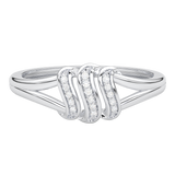 Falujący Pierścionek z Brylantami