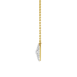 Zlatý náhrdelník s brilianty a jemným geometrickým vzorem