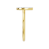 Złoty pierścionek z delikatnymi brylantami w motywie podkowy