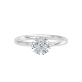 Złoty pierścionek z brylantami w kształcie kwiatu