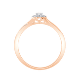 Złoty pierścionek z brylantową rozetą w kształcie kwiatu