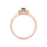 Ring with Oval Sapphire