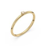 Elegant Ring with a Single Diamond