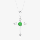 Wisiorek krzyż ze szmaragdem i diamentami zawieszony na srebrnym łańcuszku od Venetia Jewels