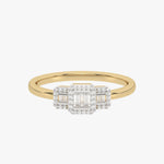 Złoty pierścionek z brylantami od Venetia Jewels, elegancki design z centralnym brylantem
