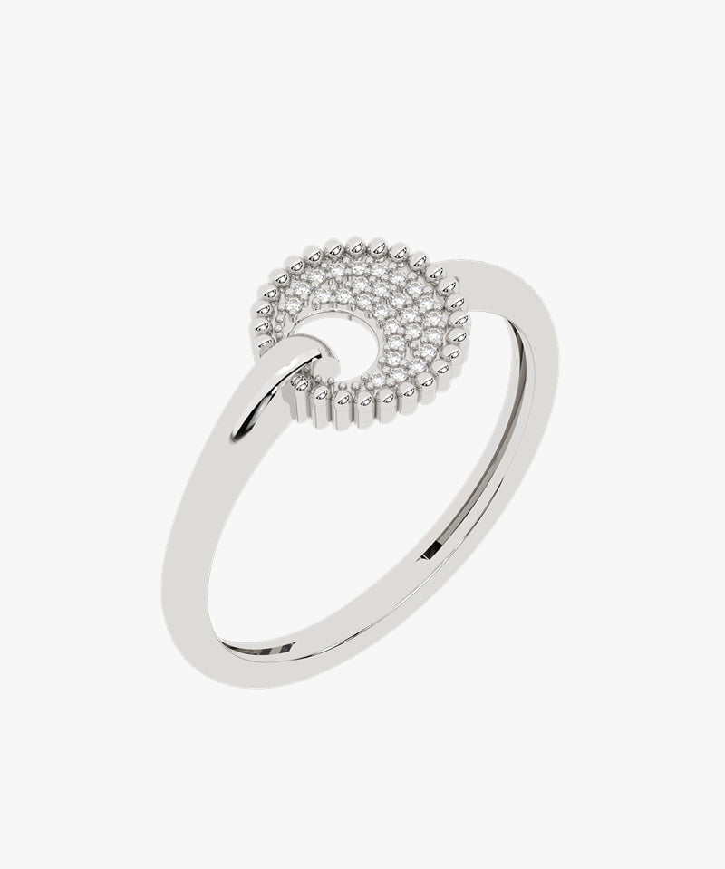 Elegancki srebrny pierścionek z dyskiem pave od Venetia Jewels, idealny na każdą okazję