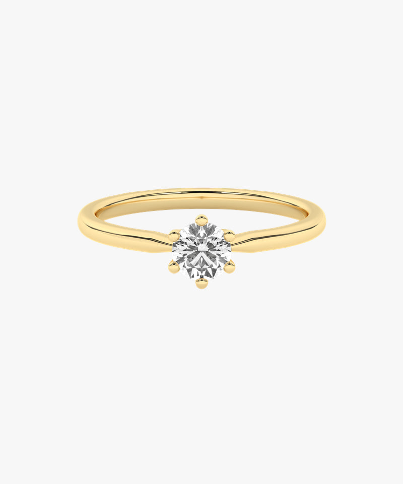 Złoty pierścionek zaręczynowy z brylantem, elegancki i klasyczny design od Venetia Jewels