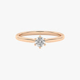 Złoty pierścionek zaręczynowy z brylantem od Venetia Jewels, klasyczny i elegancki design