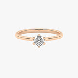Złoty pierścionek zaręczynowy z brylantem od Venetia Jewels w eleganckim, prostym designie